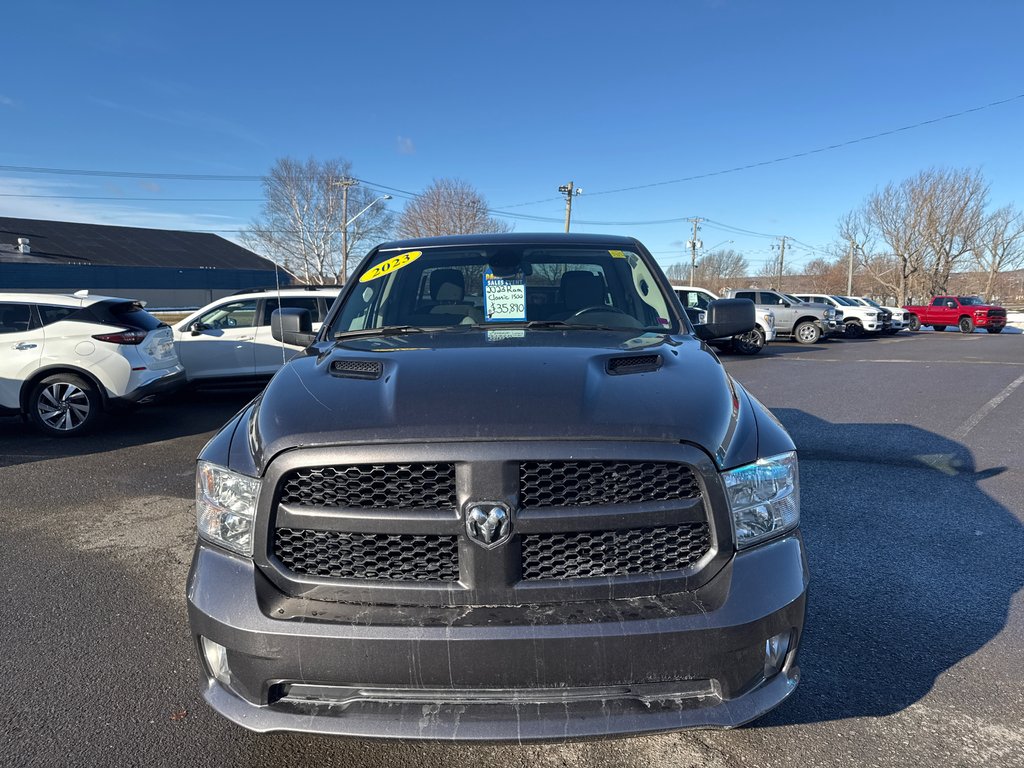 Ram 1500 Classic Express 2023 à Sussex, Nouveau-Brunswick - 10 - w1024h768px