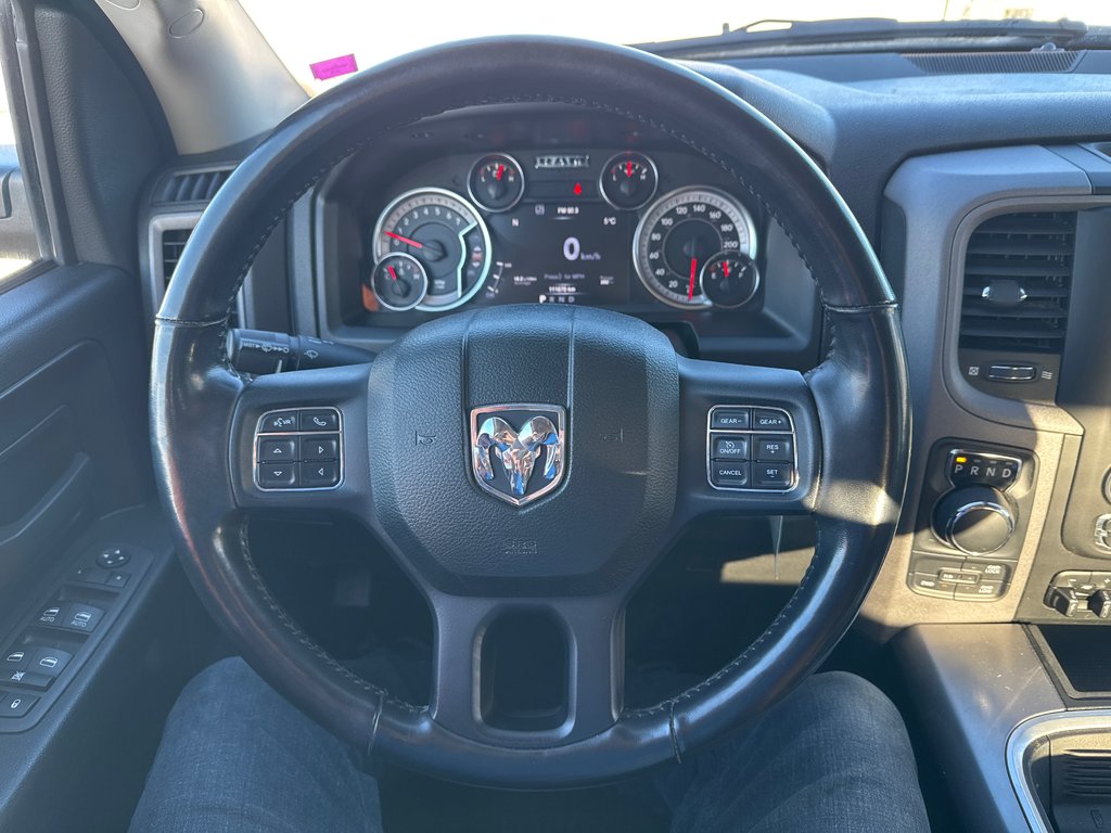 Ram 1500 Classic Express 2023 à Sussex, Nouveau-Brunswick - 19 - w1024h768px