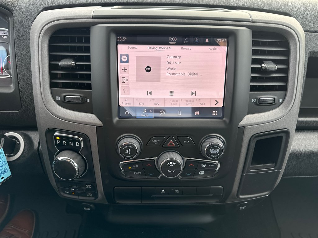 2024 Ram 1500 Classic TRADESMAN in Sussex, New Brunswick - 23 - w1024h768px