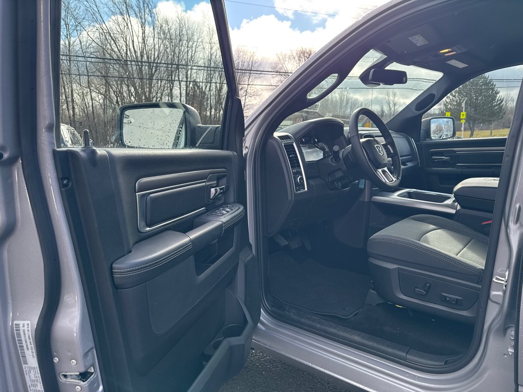 2024 Ram 1500 Classic WARLOCK in Sussex, New Brunswick - 12 - w1024h768px