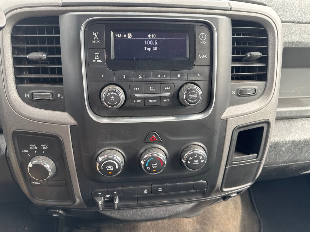 2015 Ram 1500 CLASSIC ST in Sussex, New Brunswick - 21 - w1024h768px