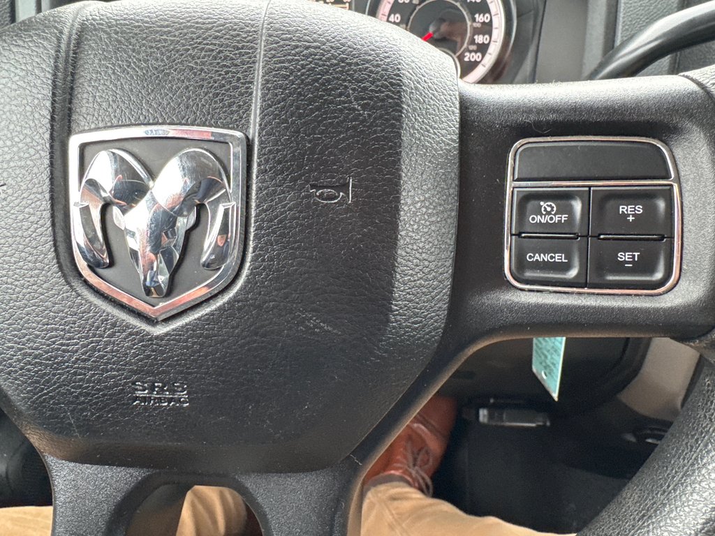 2017 Ram 1500 STX in Sussex, New Brunswick - 18 - w1024h768px