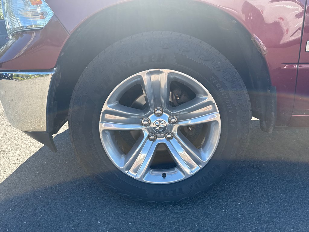 2018 Ram 1500 SLT in Sussex, New Brunswick - 13 - w1024h768px