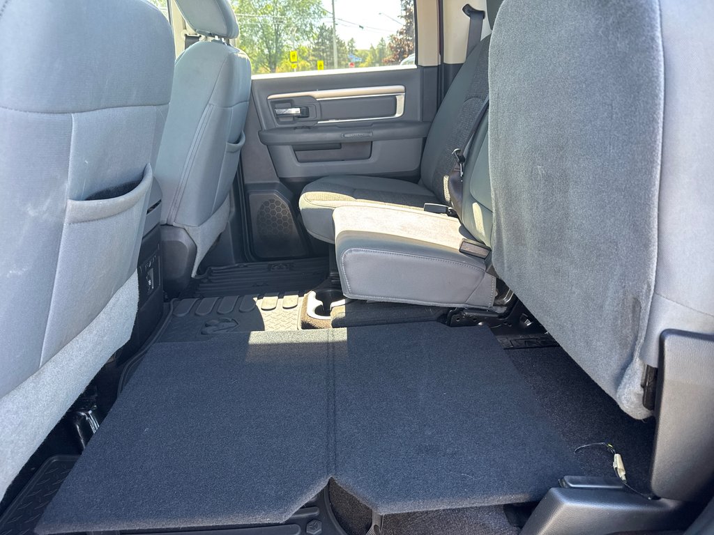 2018 Ram 1500 SLT in Sussex, New Brunswick - 40 - w1024h768px