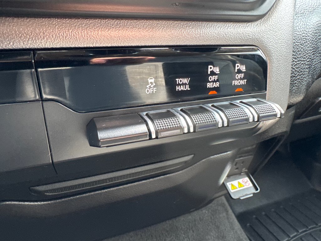 2020 Ram 1500 Big Horn in Sussex, New Brunswick - 28 - w1024h768px