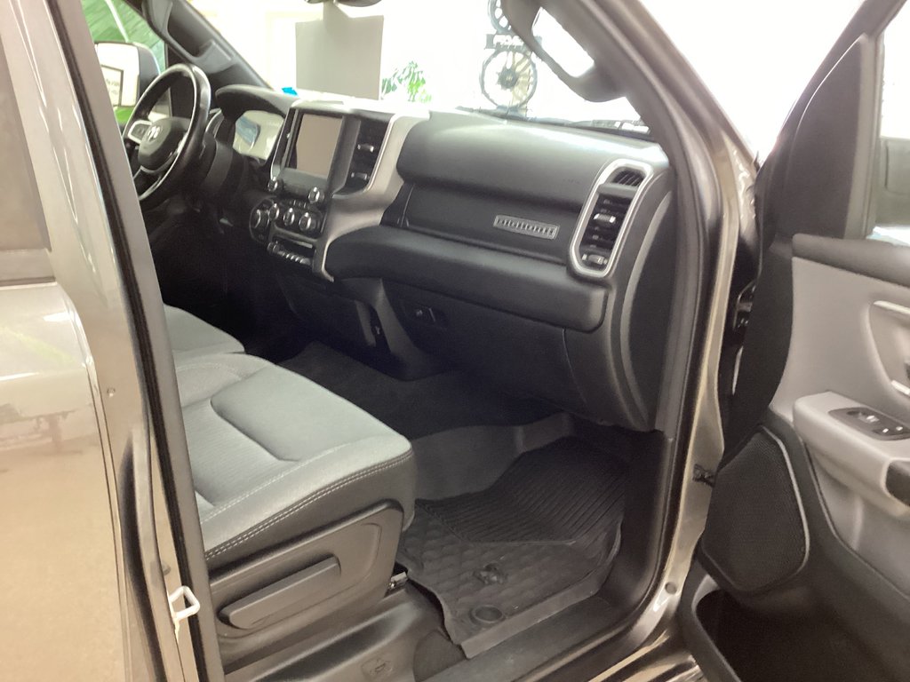 Ram 1500 BIG HORN 2021 à Saint John, Nouveau-Brunswick - 10 - w1024h768px