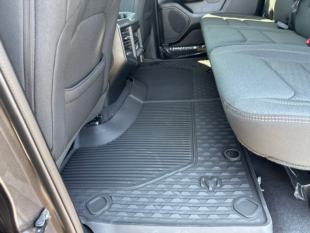 2025 Ram 1500 BIG HORN in Sussex, New Brunswick - 37 - w1024h768px