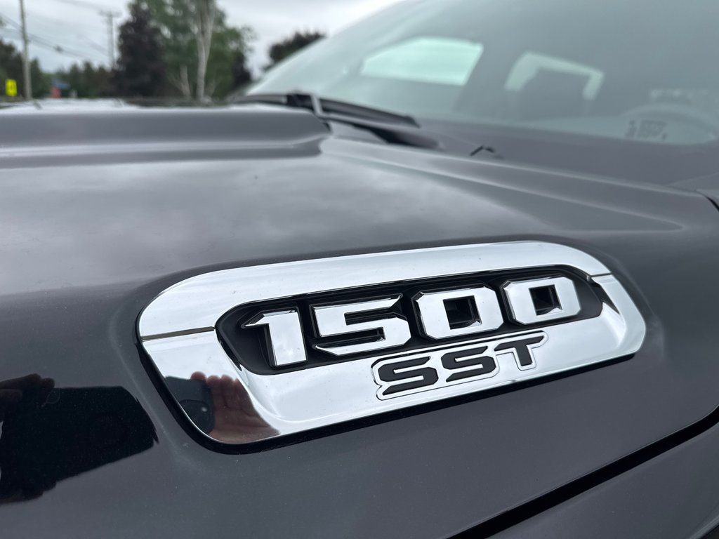 2025 Ram 1500 BIG HORN in Sussex, New Brunswick - 15 - w1024h768px