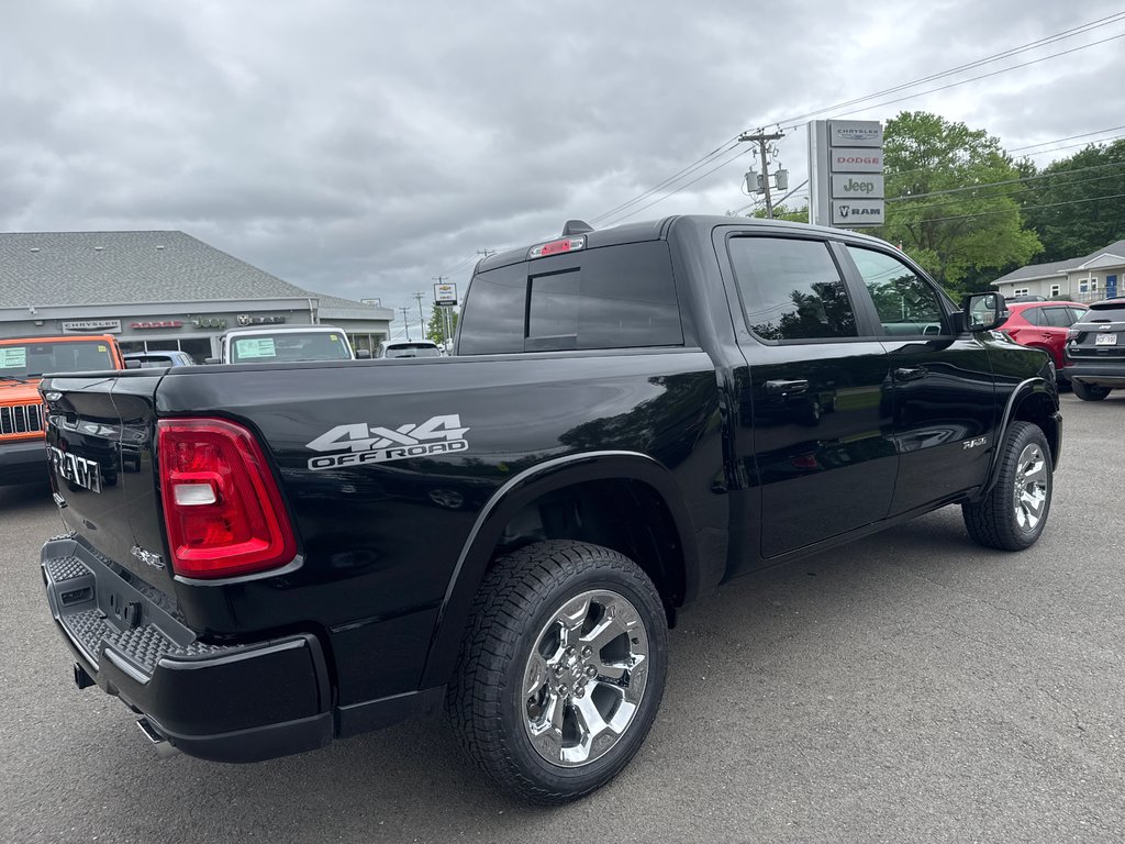 2025 Ram 1500 BIG HORN in Sussex, New Brunswick - 11 - w1024h768px