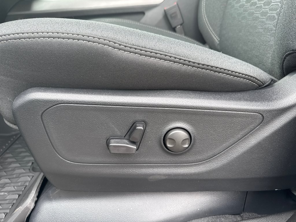 2025 Ram 1500 BIG HORN in Sussex, New Brunswick - 20 - w1024h768px