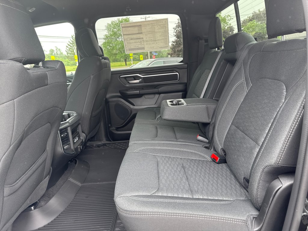 2025 Ram 1500 BIG HORN in Sussex, New Brunswick - 34 - w1024h768px