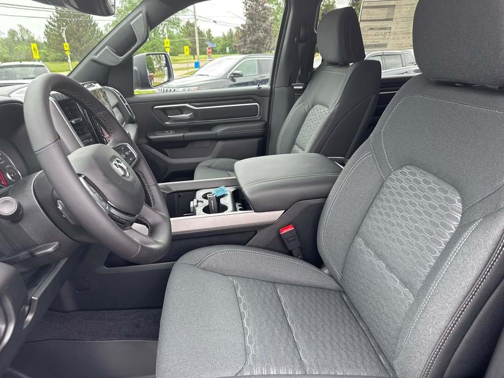 2025 Ram 1500 BIG HORN in Sussex, New Brunswick - 21 - w1024h768px