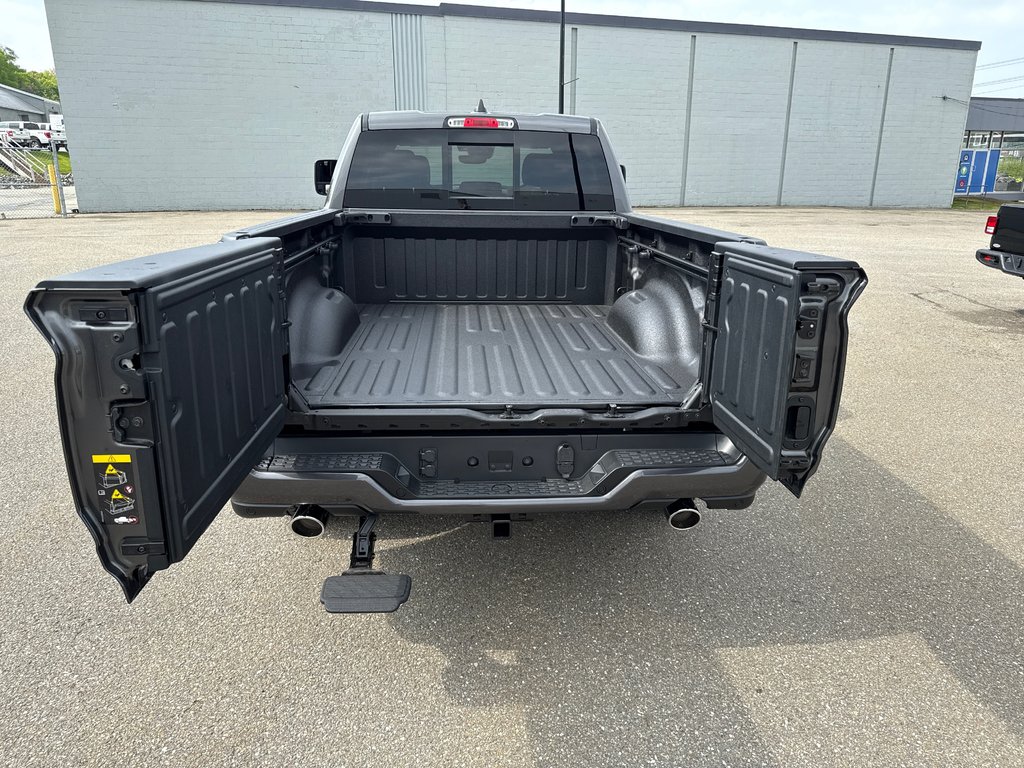 2025 Ram 1500 LARAMIE in Saint John, New Brunswick - 4 - w1024h768px
