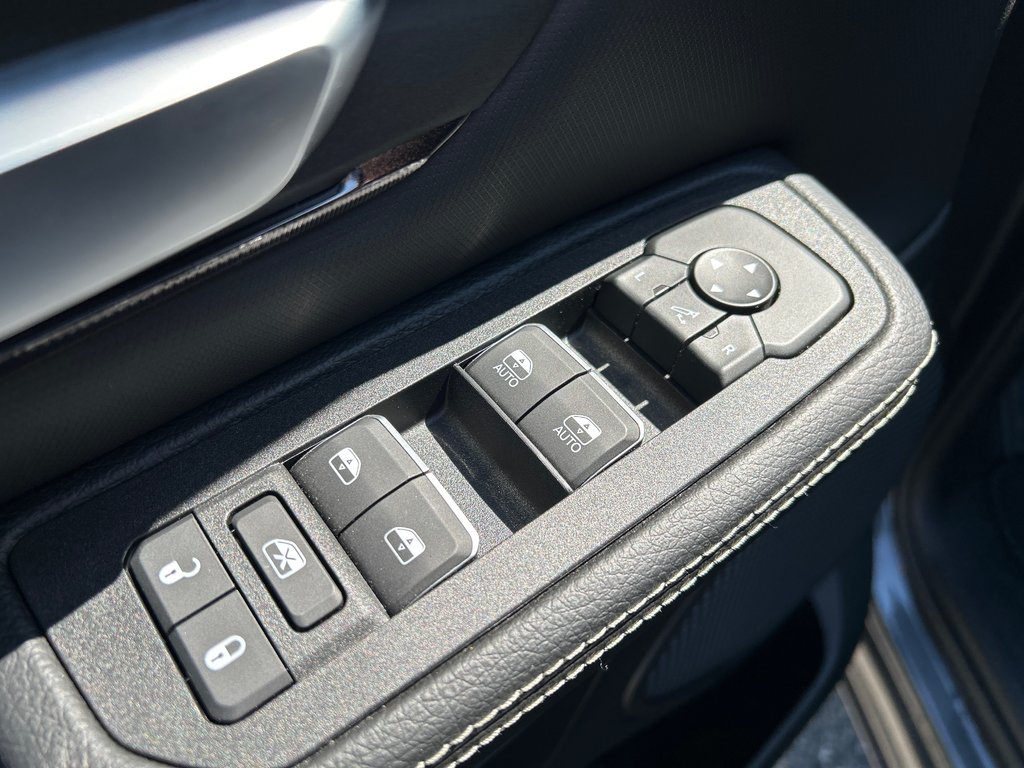 2025 Ram 1500 Sport in Saint John, New Brunswick - 10 - w1024h768px