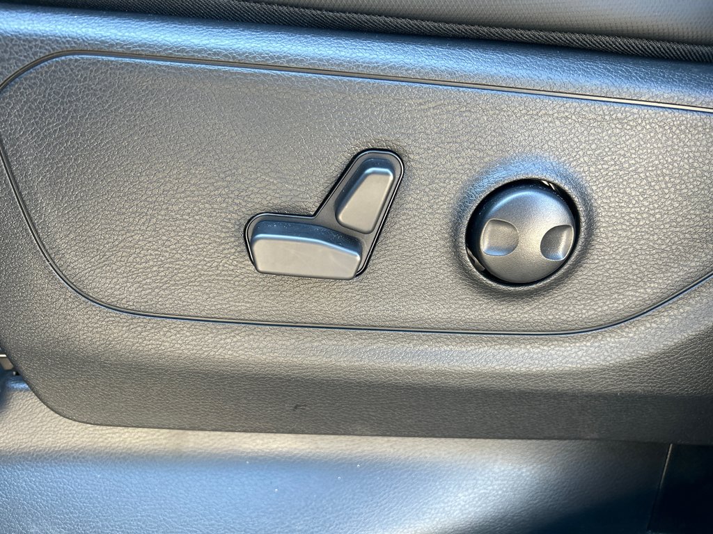 2025 Ram 1500 Sport in Saint John, New Brunswick - 11 - w1024h768px