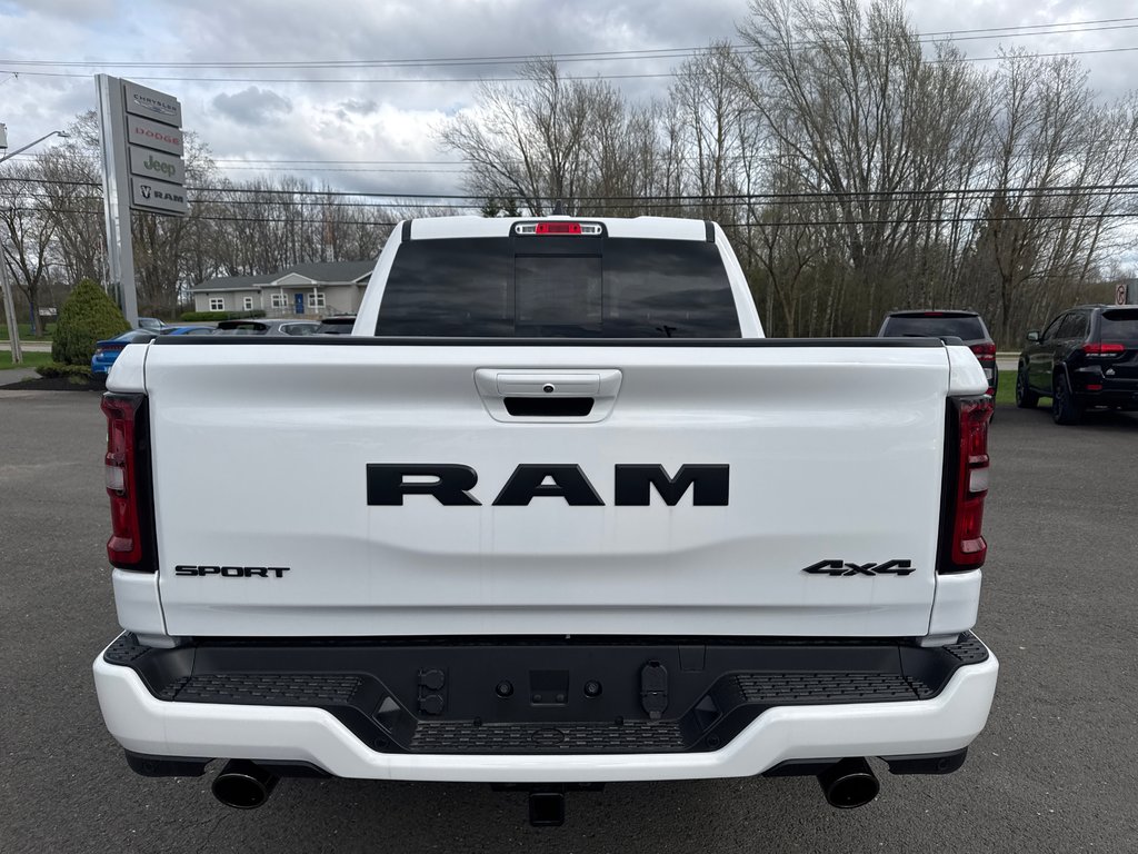 Ram 1500 SPORT 2025 à Sussex, Nouveau-Brunswick - 4 - w1024h768px