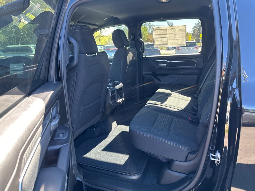 2025 Ram 1500 BIG HORN in Sussex, New Brunswick - 14 - w1024h768px