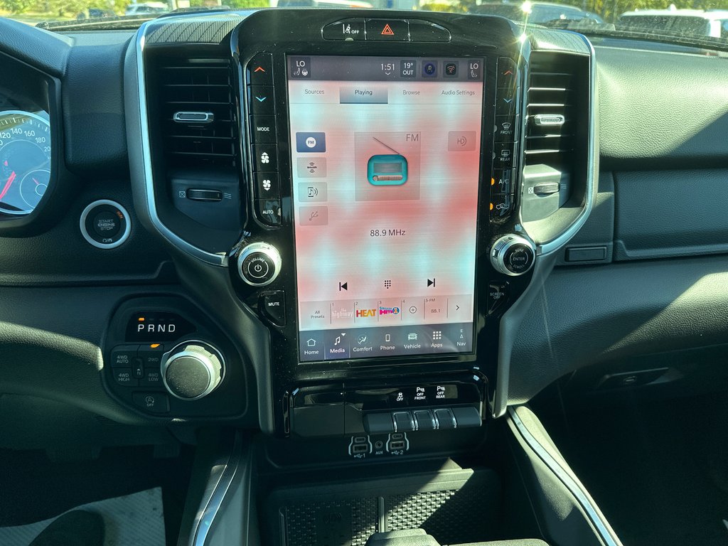 2025 Ram 1500 BIG HORN in Sussex, New Brunswick - 11 - w1024h768px