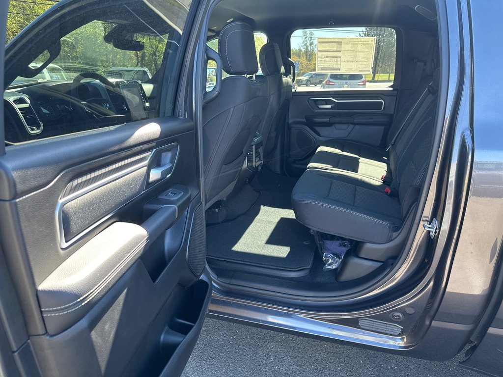 2025 Ram 1500 BIG HORN in Sussex, New Brunswick - 14 - w1024h768px