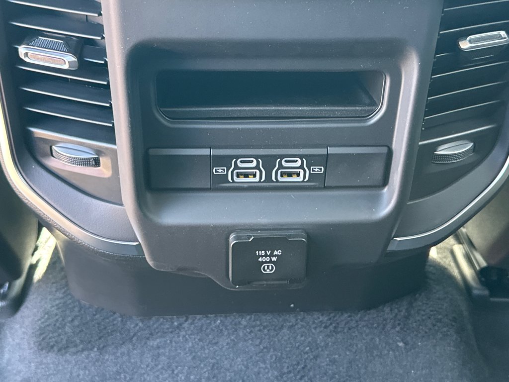 2025 Ram 1500 BIG HORN in Sussex, New Brunswick - 39 - w1024h768px