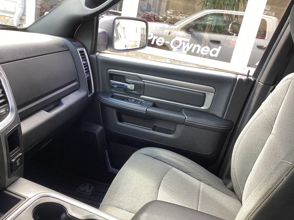 2025 Ram 1500 BIG HORN in Saint John, New Brunswick - 9 - w1024h768px