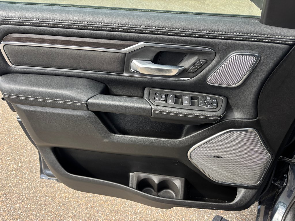 2026 Ram 1500 LARAMIE in Saint John, New Brunswick - 11 - w1024h768px