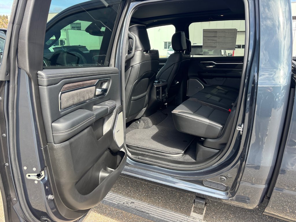 2026 Ram 1500 LARAMIE in Saint John, New Brunswick - 9 - w1024h768px