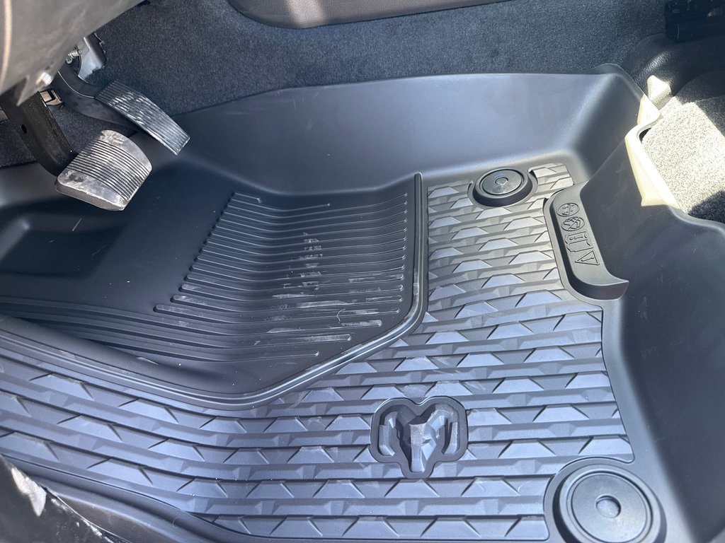 2026 Ram 1500 SPORT in Sussex, New Brunswick - 13 - w1024h768px