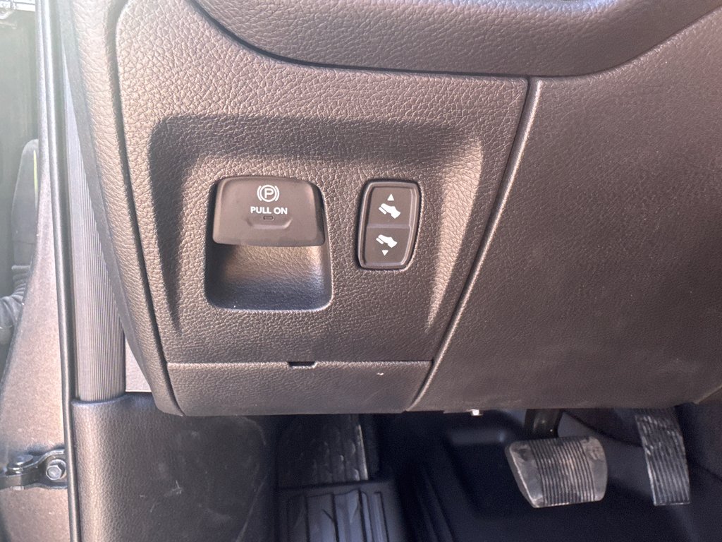 2026 Ram 1500 SPORT in Sussex, New Brunswick - 23 - w1024h768px