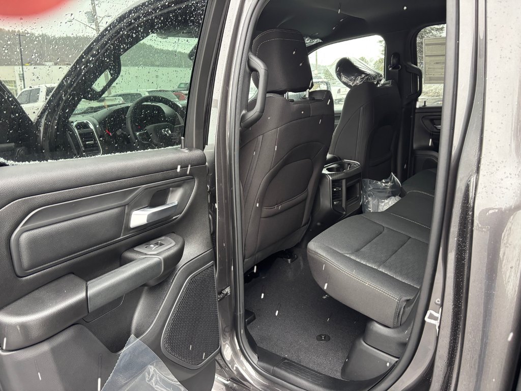 2026 Ram 1500 EXPRESS in Saint John, New Brunswick - 8 - w1024h768px