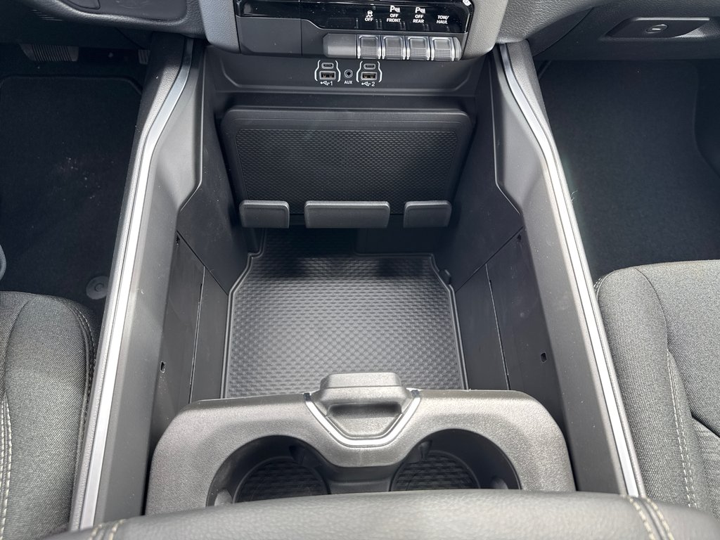 2026 Ram 1500 EXPRESS in Sussex, New Brunswick - 24 - w1024h768px