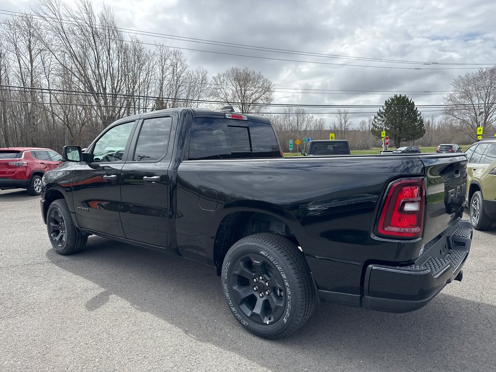 2026 Ram 1500 EXPRESS in Sussex, New Brunswick - 3 - w1024h768px