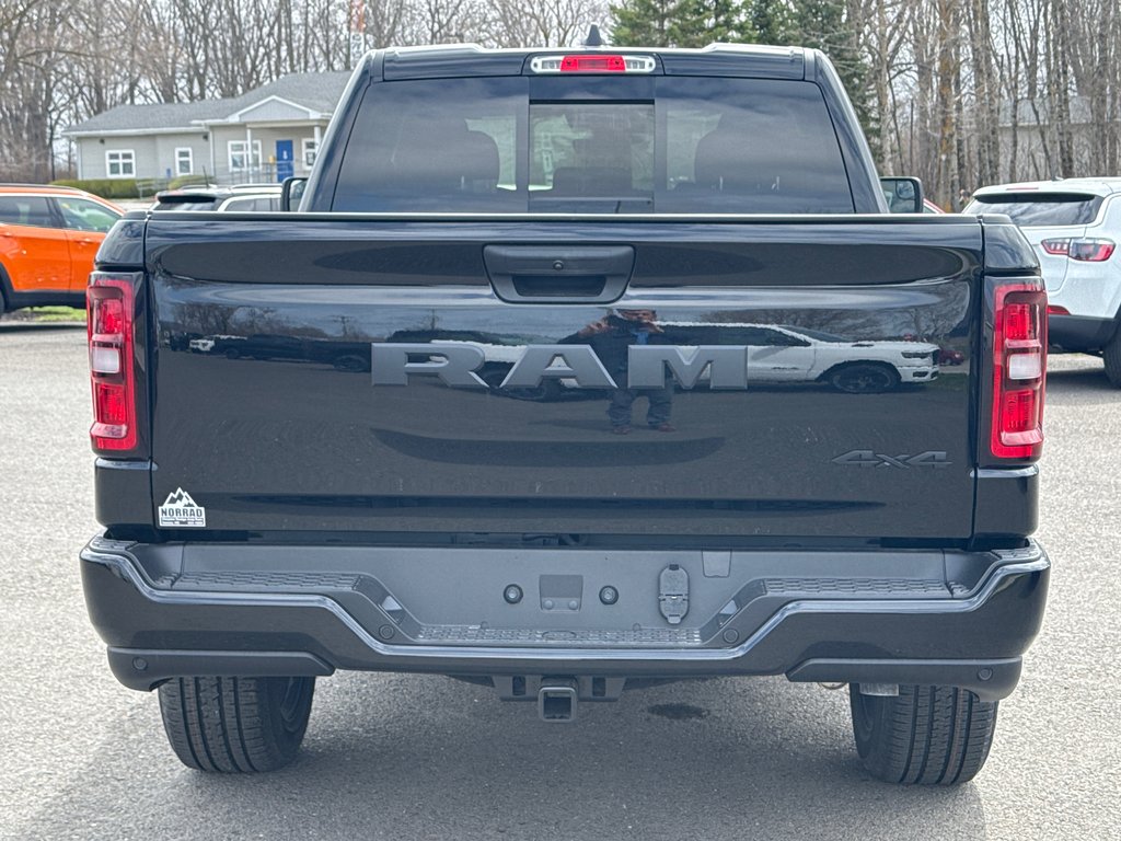 2026 Ram 1500 EXPRESS in Sussex, New Brunswick - 4 - w1024h768px