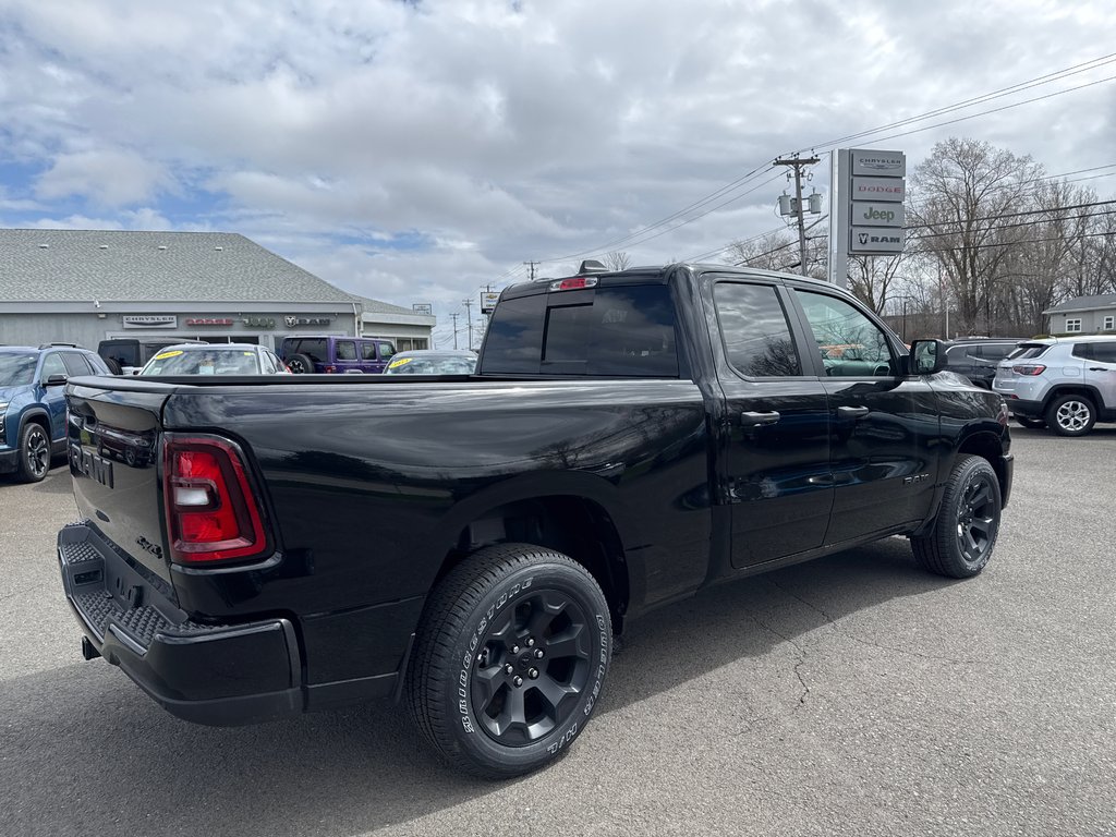 2026 Ram 1500 EXPRESS in Sussex, New Brunswick - 7 - w1024h768px