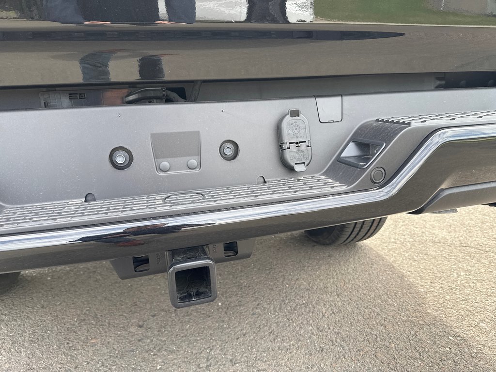 2026 Ram 1500 EXPRESS in Sussex, New Brunswick - 5 - w1024h768px