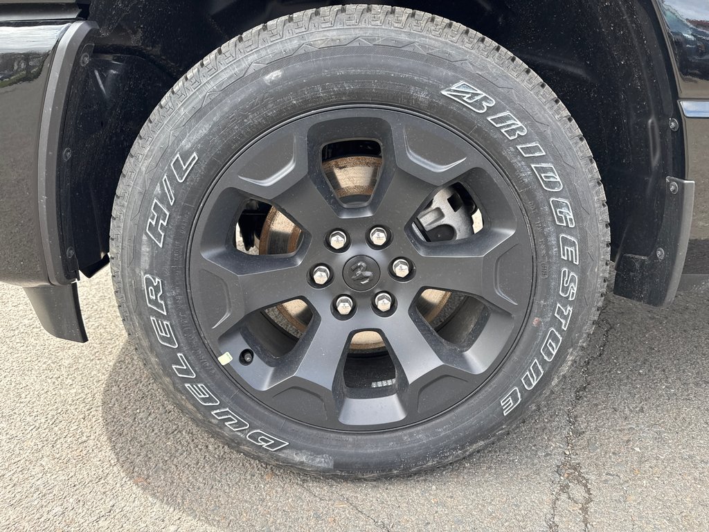 2026 Ram 1500 EXPRESS in Sussex, New Brunswick - 12 - w1024h768px