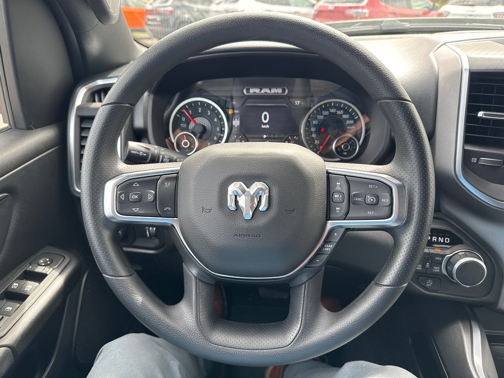 2026 Ram 1500 EXPRESS in Sussex, New Brunswick - 16 - w1024h768px