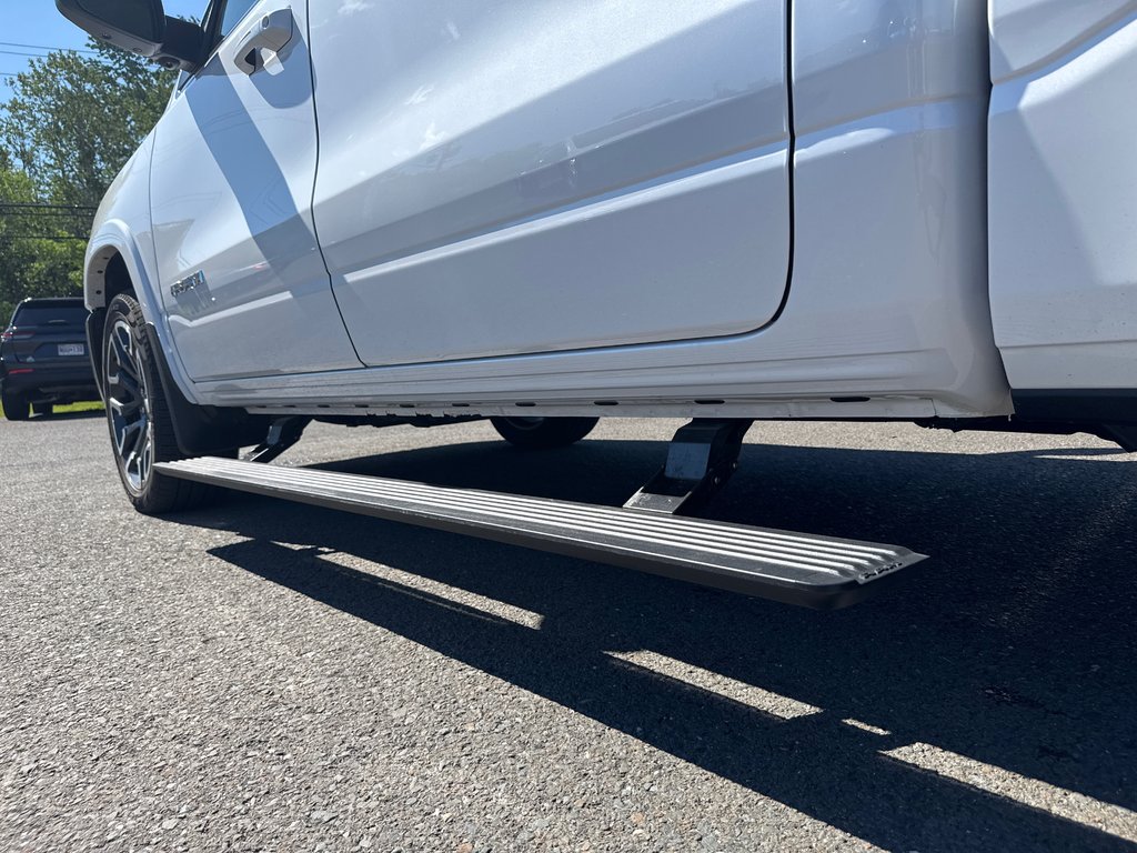2026 Ram 1500 Limited Longhorn in Sussex, New Brunswick - 27 - w1024h768px