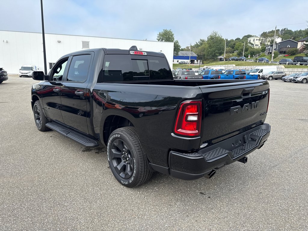 Ram 1500 EXPRESS 2026 à Saint John, Nouveau-Brunswick - 3 - w1024h768px