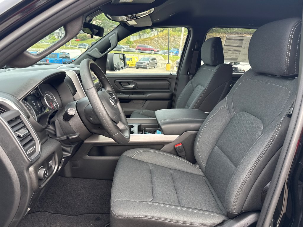 Ram 1500 EXPRESS 2026 à Saint John, Nouveau-Brunswick - 8 - w1024h768px