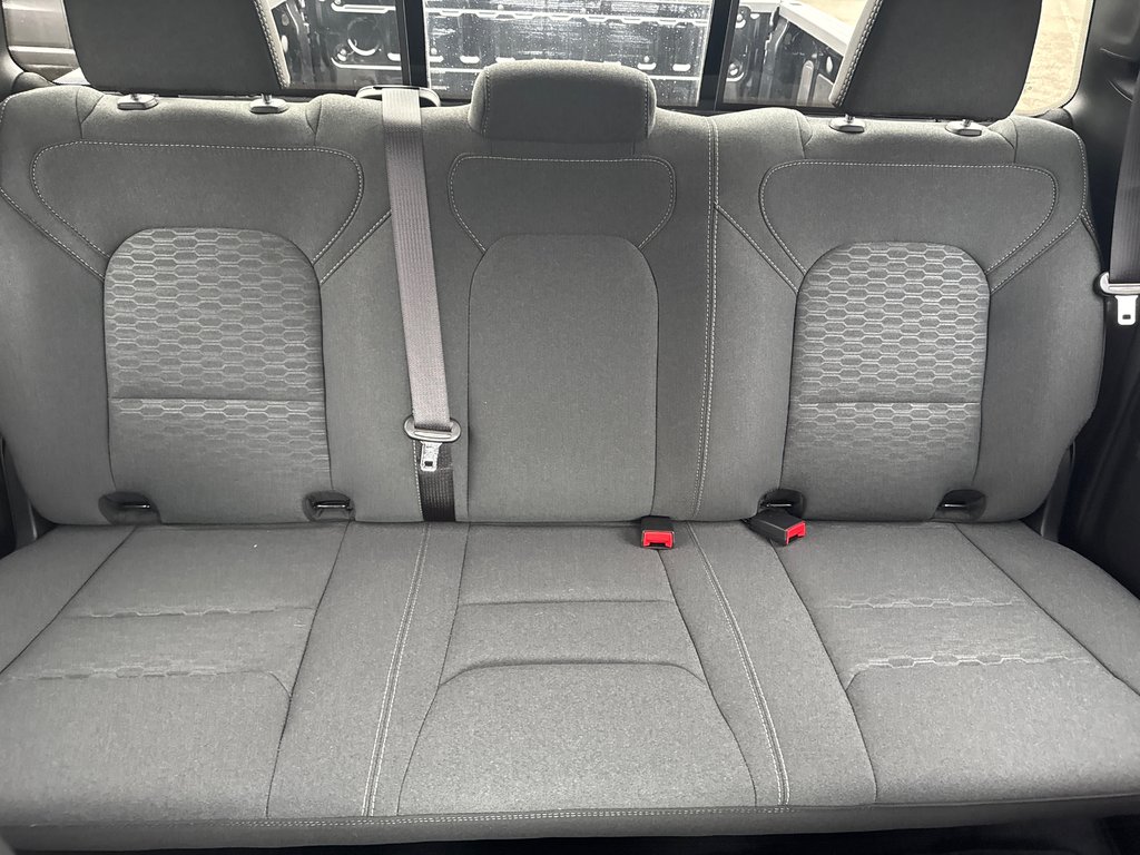 Ram 1500 EXPRESS 2026 à Sussex, Nouveau-Brunswick - 34 - w1024h768px
