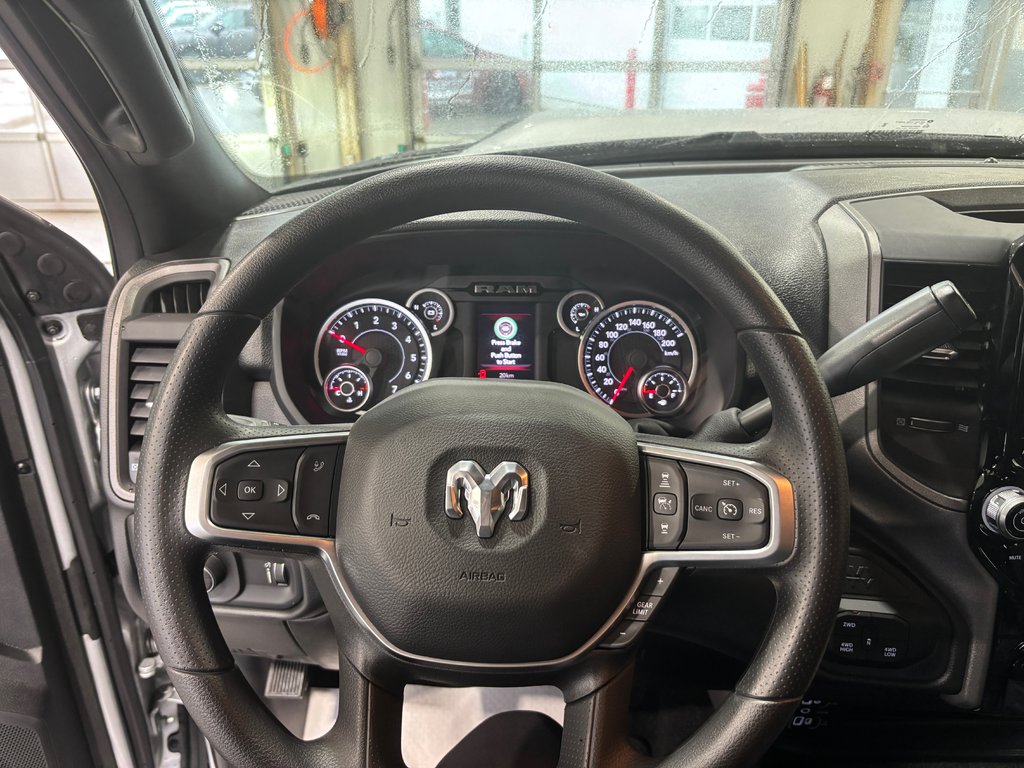 Ram 2500 BLACK EXPRESS 2026 à Saint John, Nouveau-Brunswick - 8 - w1024h768px