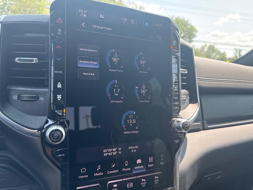 2026 Ram 2500 LARAMIE in Sussex, New Brunswick - 44 - w1024h768px