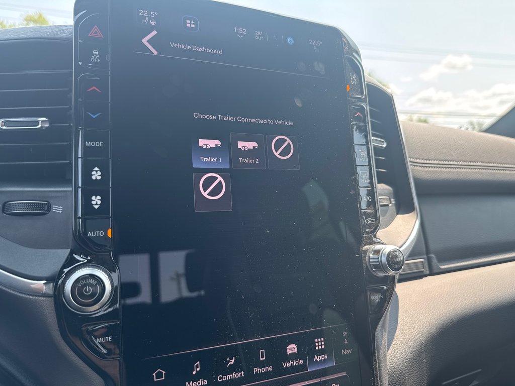 2026 Ram 2500 LARAMIE in Sussex, New Brunswick - 46 - w1024h768px