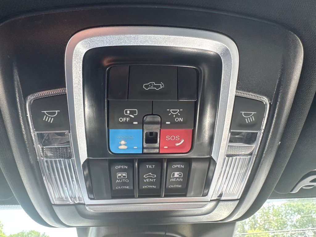 2026 Ram 2500 LARAMIE in Sussex, New Brunswick - 35 - w1024h768px