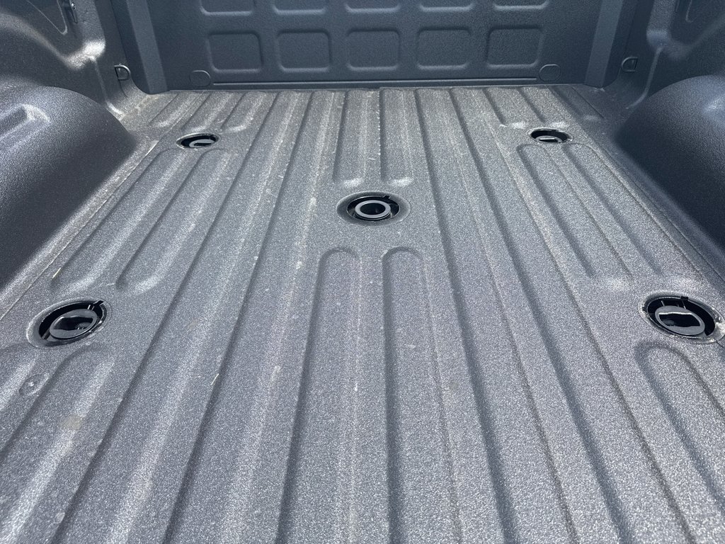 2026 Ram 2500 BIG HORN in Sussex, New Brunswick - 7 - w1024h768px