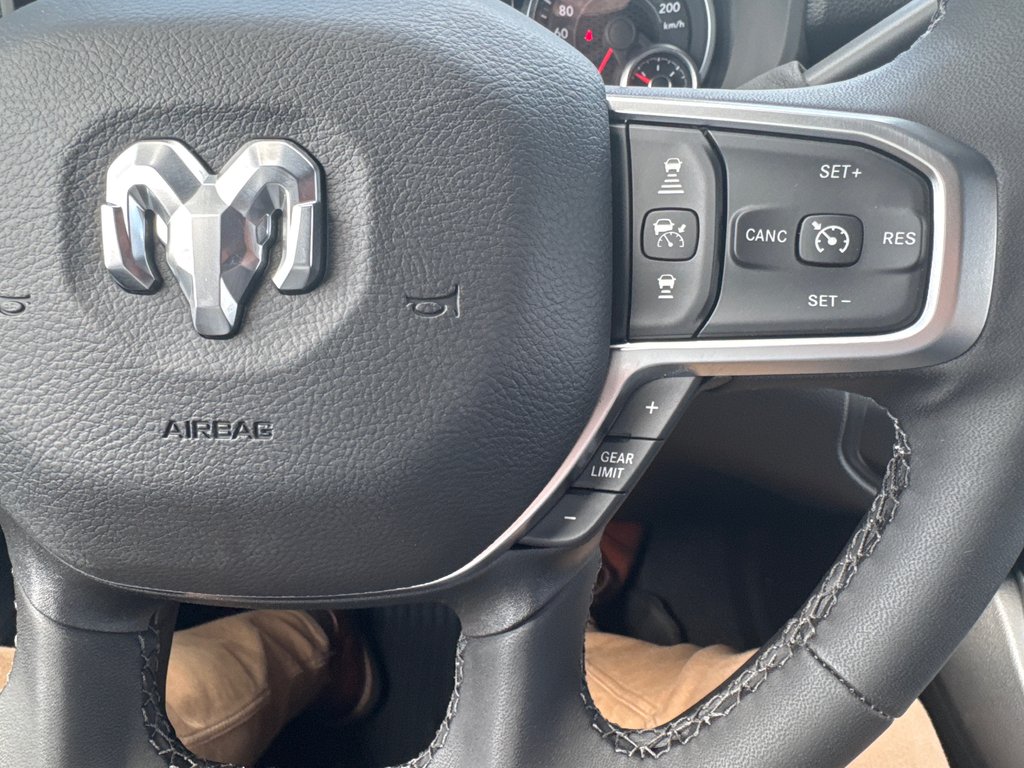 2026 Ram 2500 BIG HORN in Sussex, New Brunswick - 21 - w1024h768px