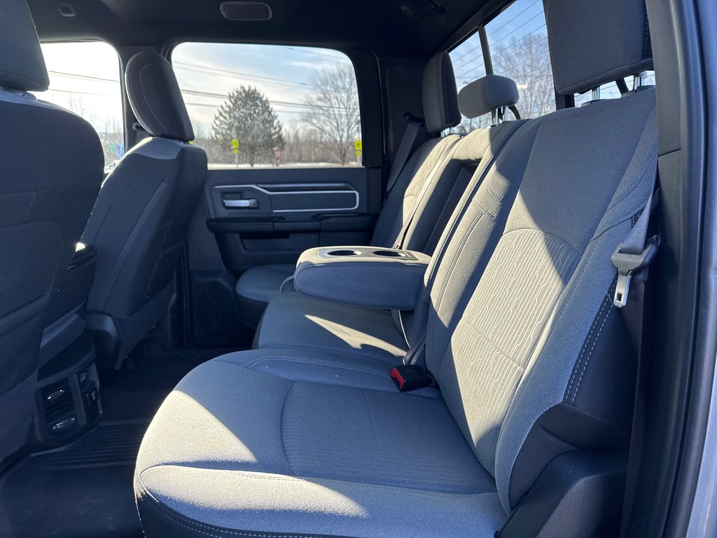 2021 Ram 3500 Big Horn in Sussex, New Brunswick - 33 - w1024h768px