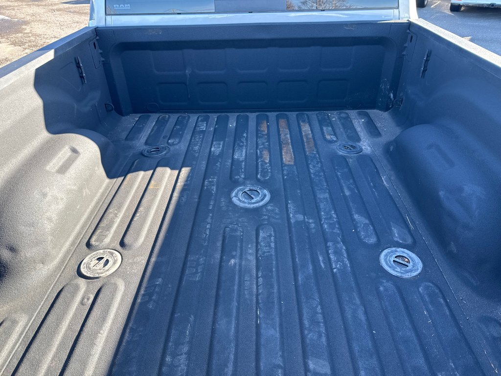 2021 Ram 3500 Big Horn in Sussex, New Brunswick - 6 - w1024h768px