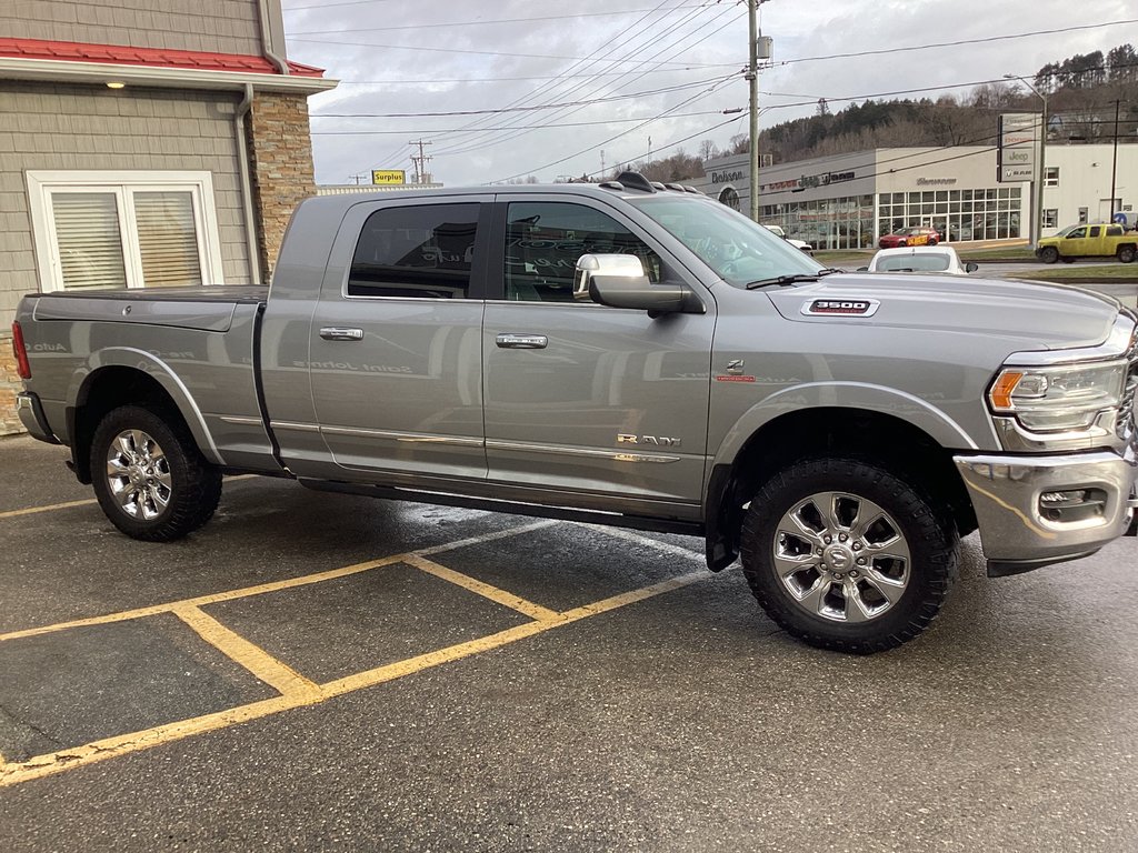 2021 Ram 3500 LIMITED in Saint John, New Brunswick - 7 - w1024h768px